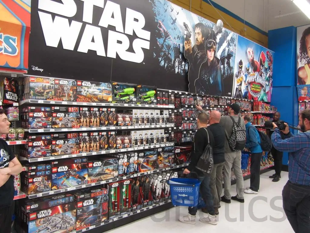 Star wars sale toys not selling