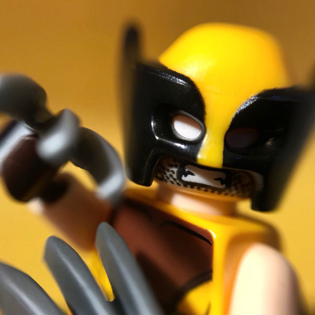 MinifigureMacros Wolverine