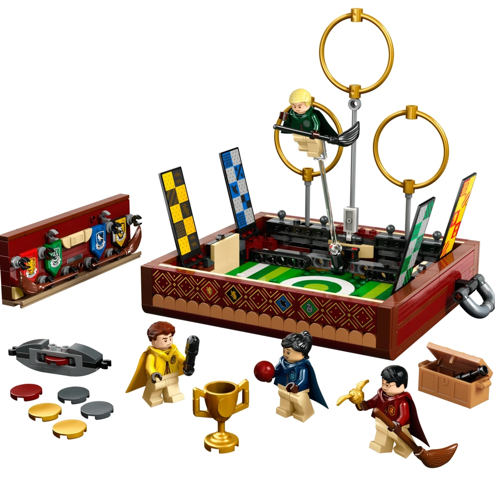LEGO Harry potter 76416 quidditch trunk contents