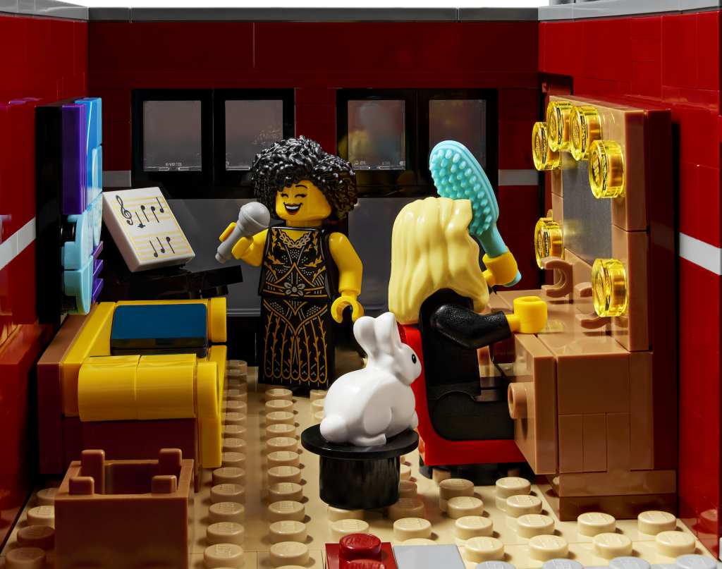 LEGO Icons 10312 Klub Jazzowy 13 1024x807