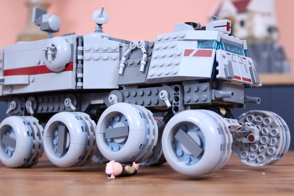 LEGO Star Wars 75413 Reseña de Republic Juggernaut 12 1024x683