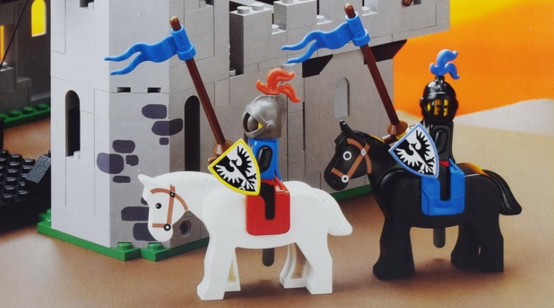 More details on rumoured LEGO Creator 31120 Medieval Castle