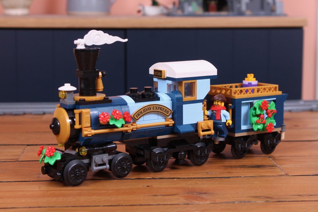 Análisis del Tren Expreso Navideño LEGO Winter Village 10361 (7, 1024 x 683)