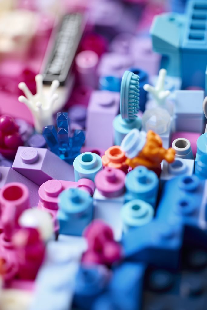 LEGO Art 31212 La Vía Láctea 13 683x1024