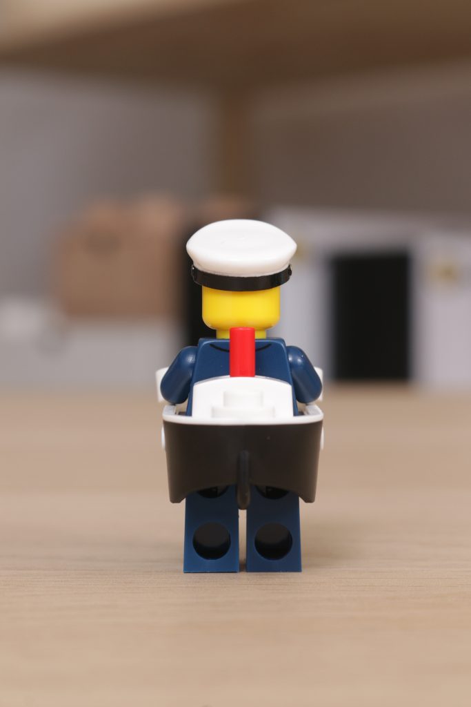 Análisis de las minifiguras LEGO 71034 Serie 23 (20, 683 x 1024)
