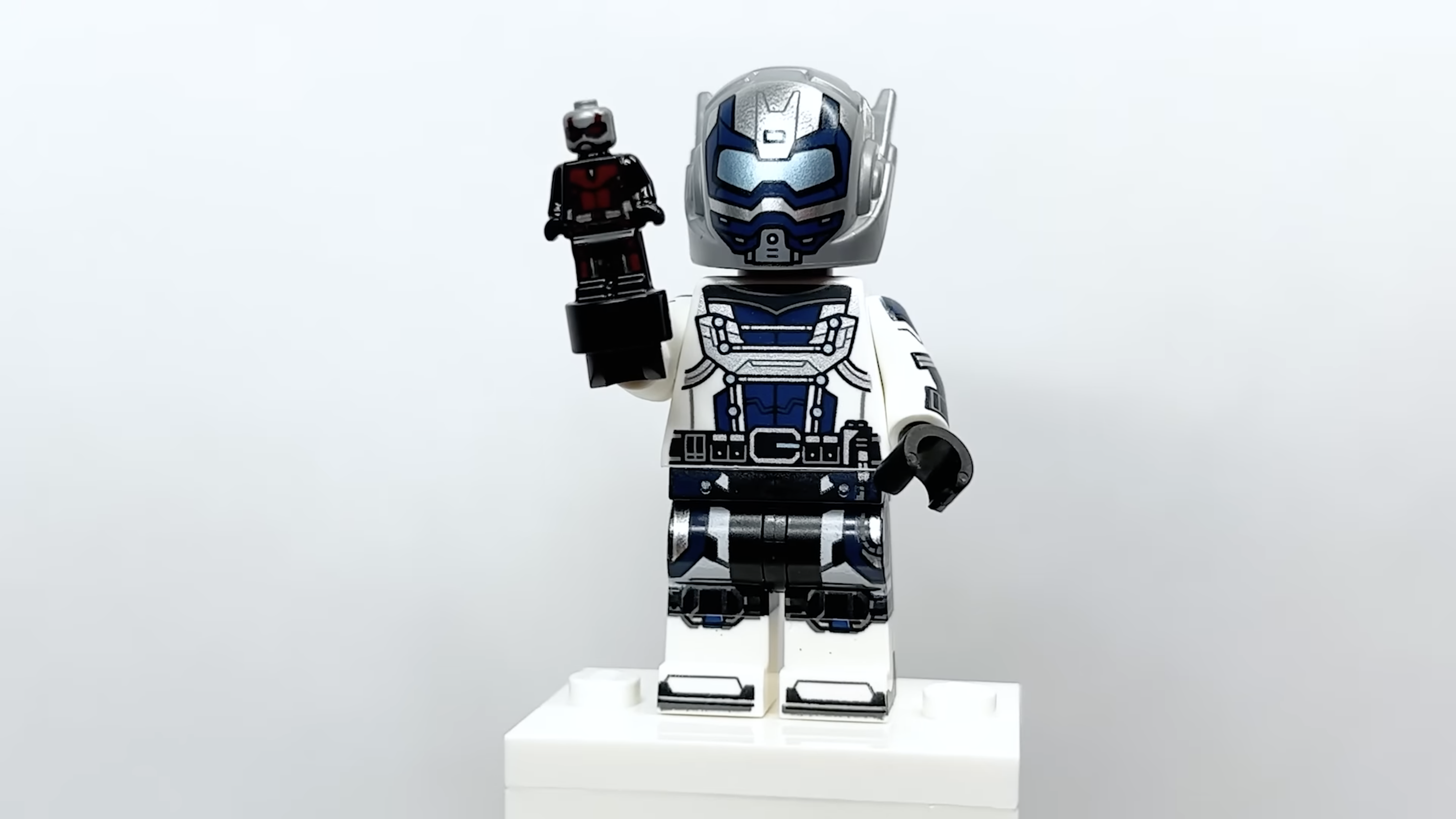 El origen secreto de LEGO 71039 Marvel Goliat de la Serie 2 revelado