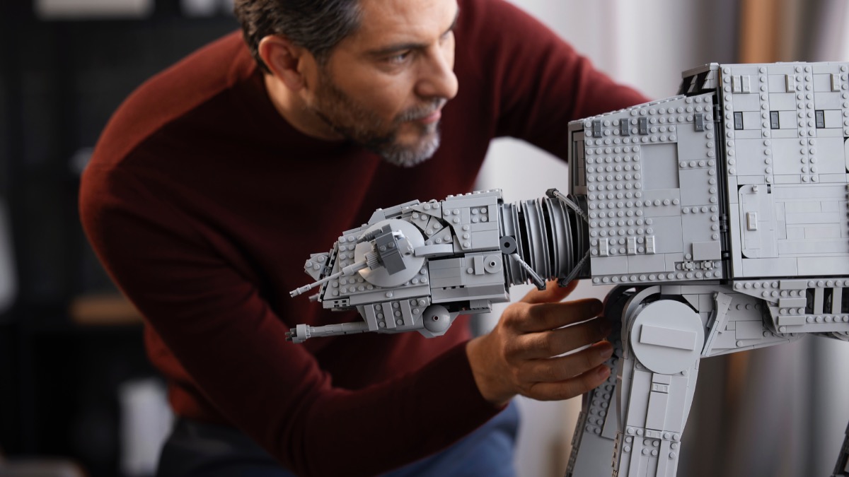 LEGO Star Wars 75313 AT-AT sells out in the US