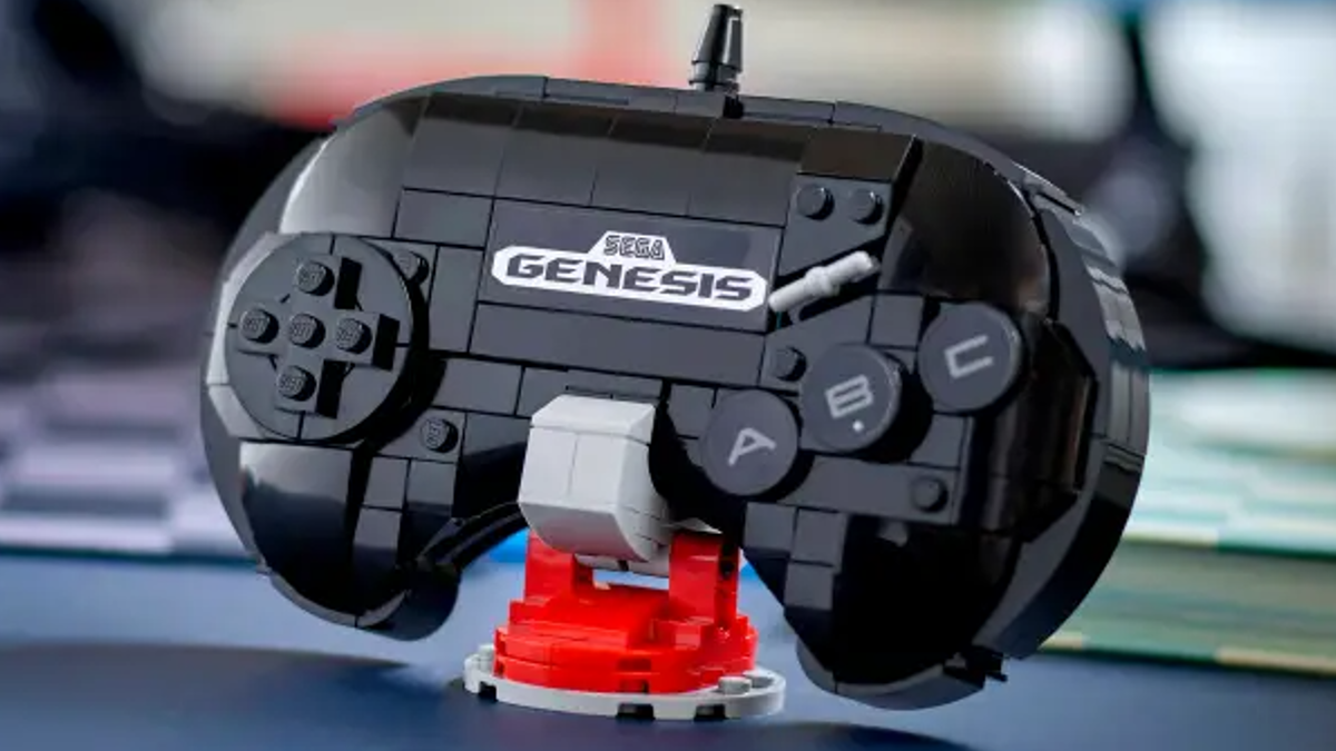LEGO Sonic the Hedgehog 40769 SEGA Genesis Controller available now