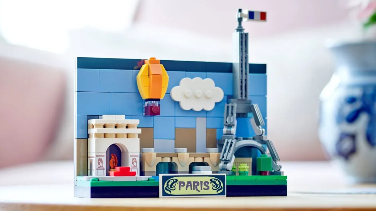 More LEGO 2023 set listings surface, including Australia postcard