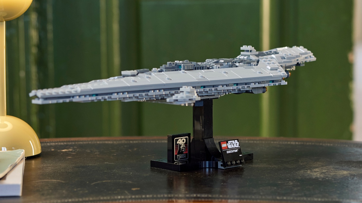 Five things we love about LEGO Star Wars 75356 Executor Super Star Destroyer