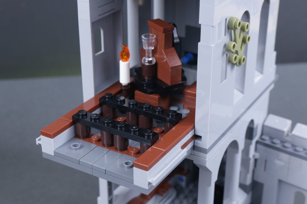 LEGO Harry Potter 76447 Castillo de Hogwarts Lecciones de vuelo Conversión de castillo LEGO 26 1024x683
