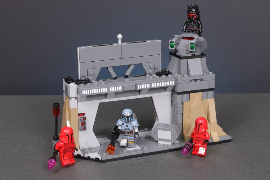 LEGO Star Wars 75386 Paz Vizsla and Moff Gideon Battle review