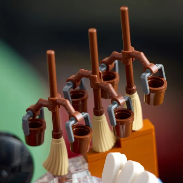 LEGO Ideas 21352 Magia de Disney 04