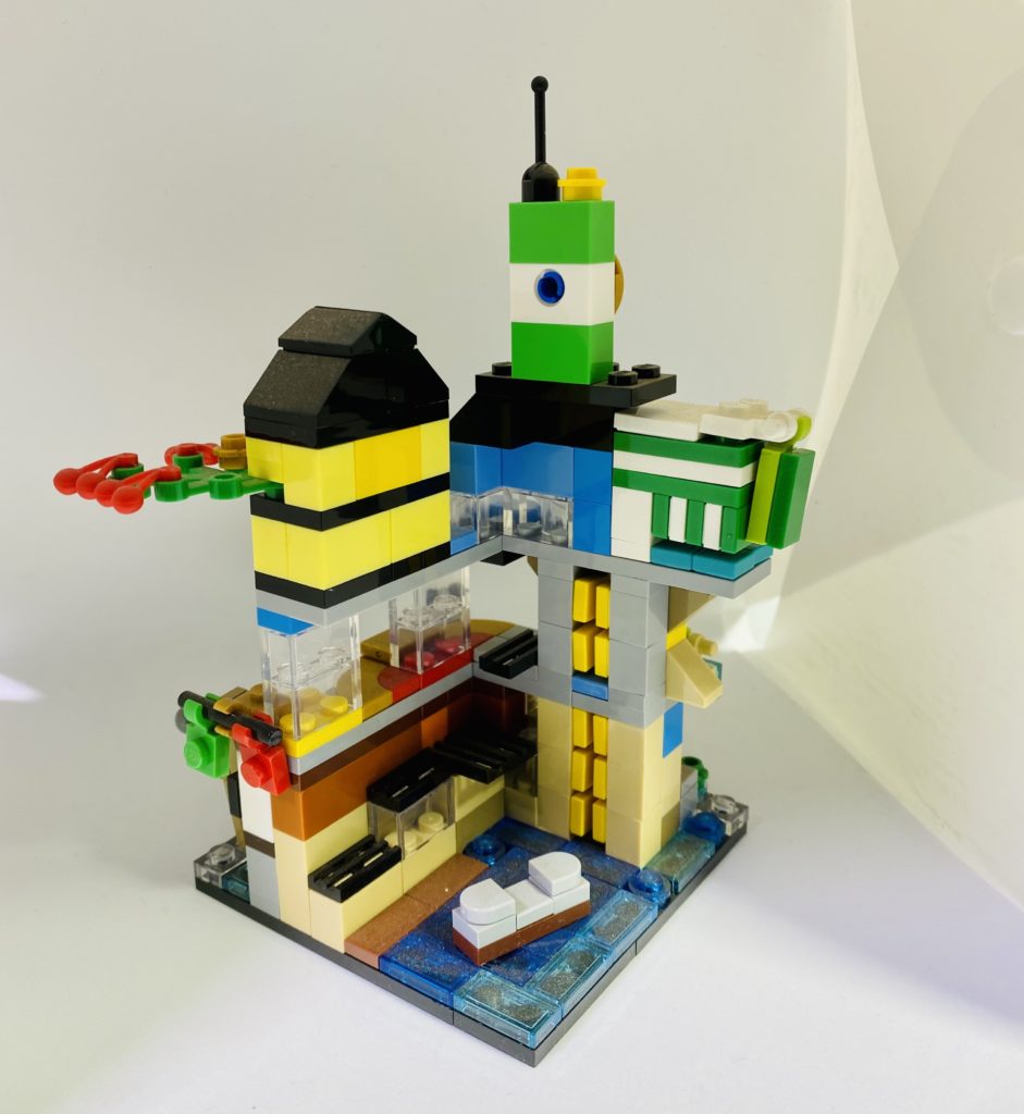 Emma Kennedy LEGO micro 70620 NINJAGO City 2