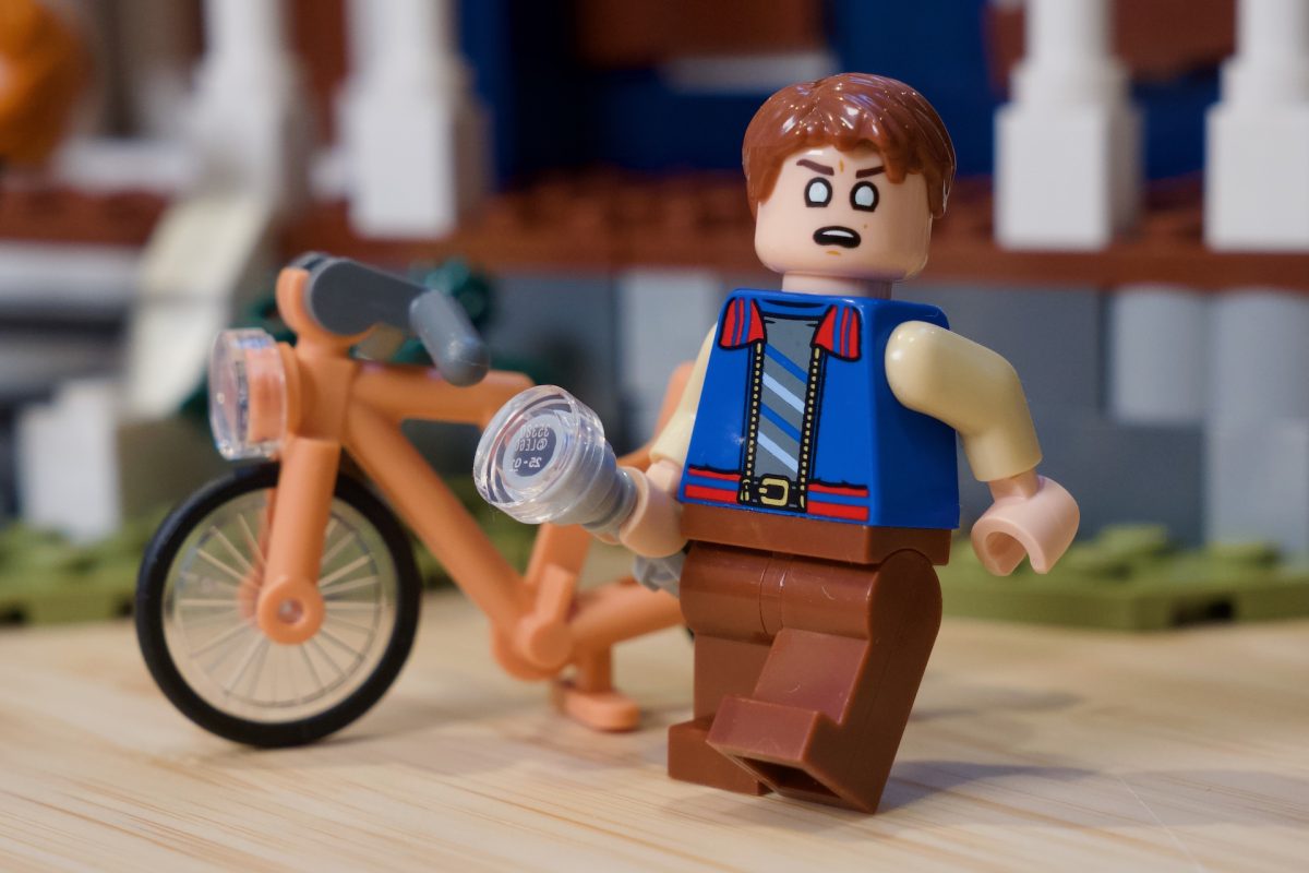Iconos LEGO 11370 Stranger Things Reseña de Creel House 91 1200x800