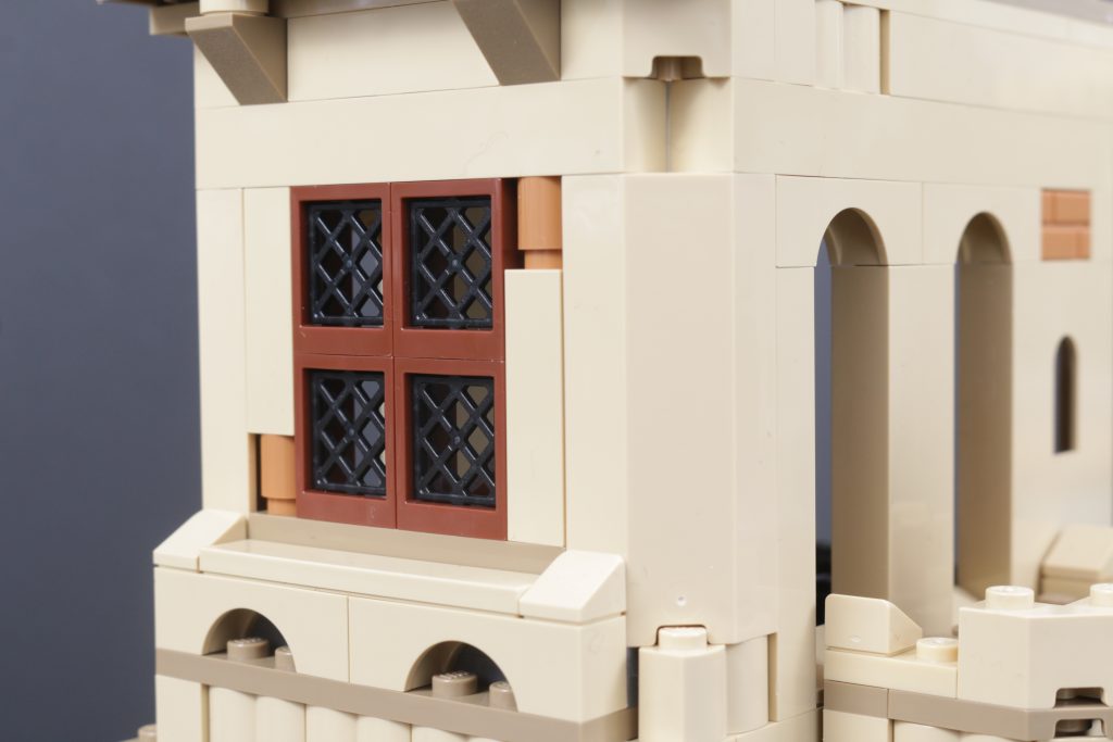 LEGO Harry Potter 76447 Castillo de Hogwarts Lecciones de vuelo Conversión de castillo LEGO 10 1024x683
