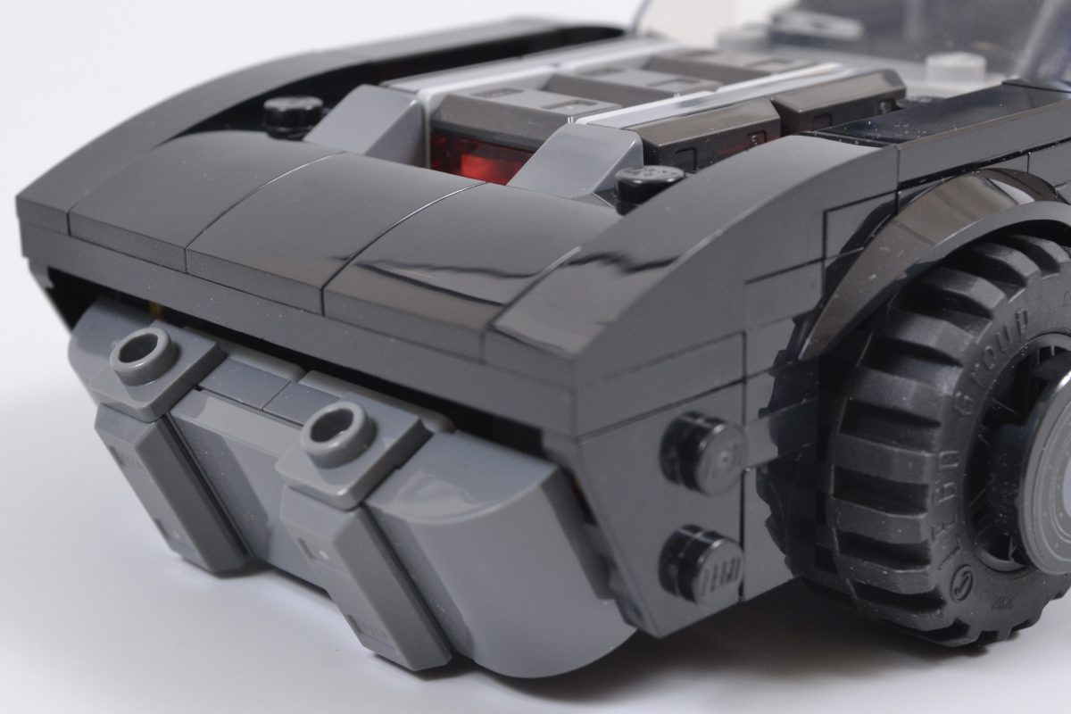 LEGO DC 76332 The Batman Batmobile 30 1200x800