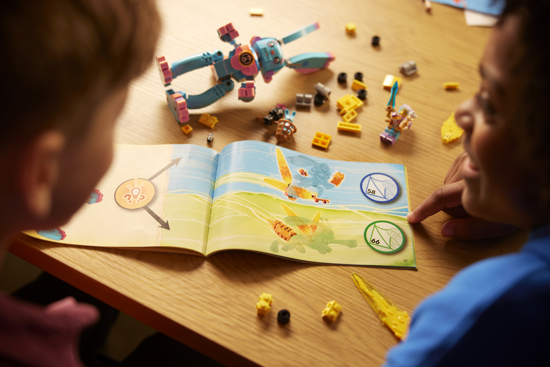 LEGO DREAMZzz 71453 Izzie y Bunchu el Conejito 4