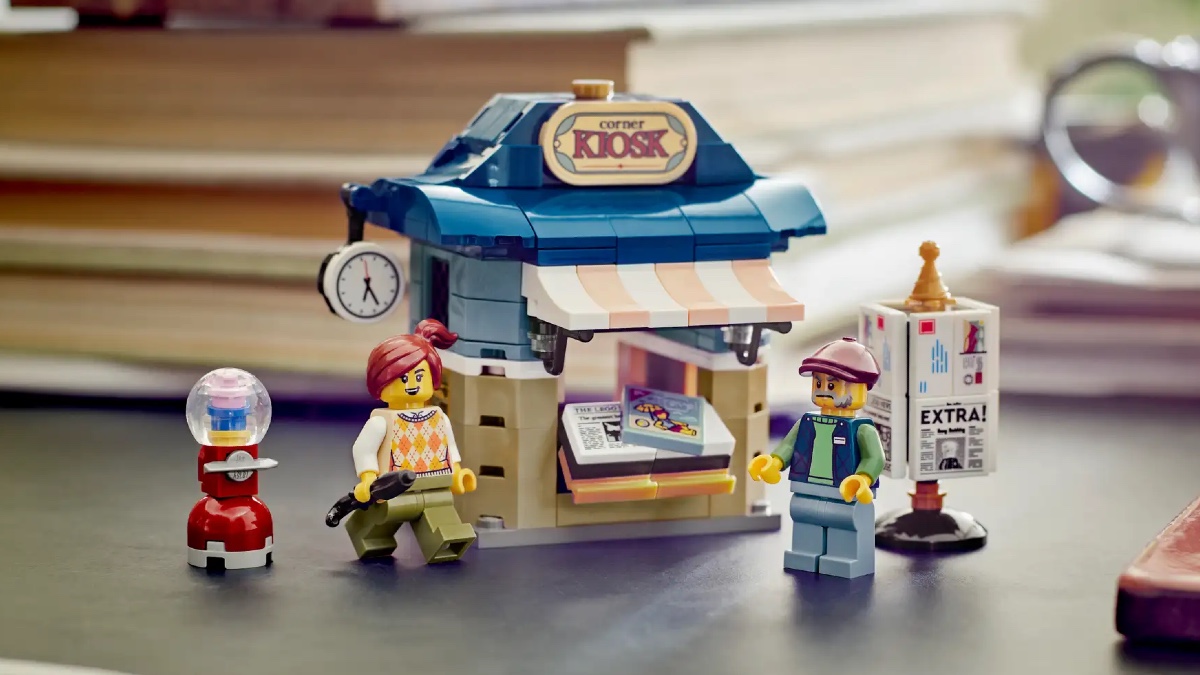 LEGO 40757 Corner Kiosk fetches high prices after selling out worldwide