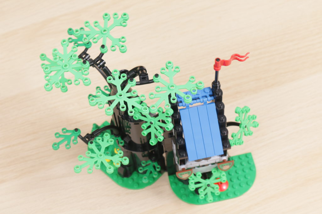 LEGO Castillo 40567 Escondite en el Bosque (regalo con la compra) - Reseña 23 1024x683