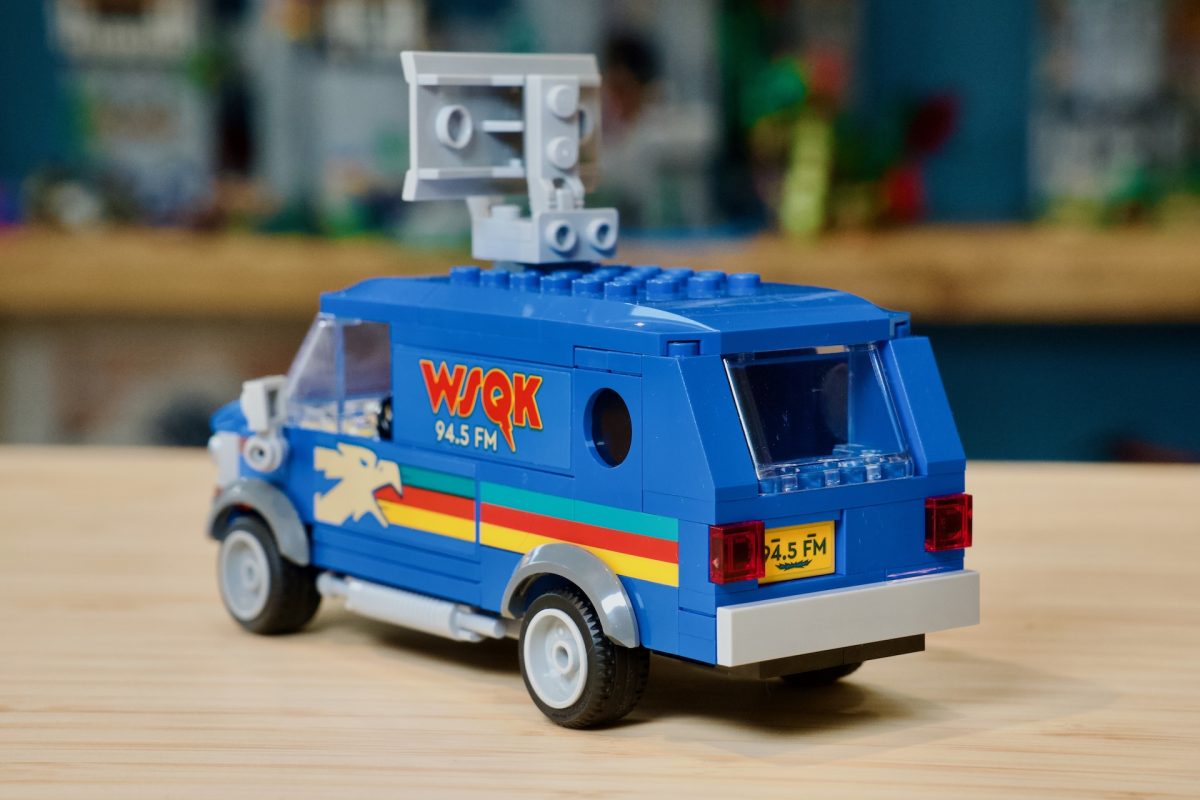 Iconos LEGO 11370 Stranger Things Reseña de Creel House 41 1200x800