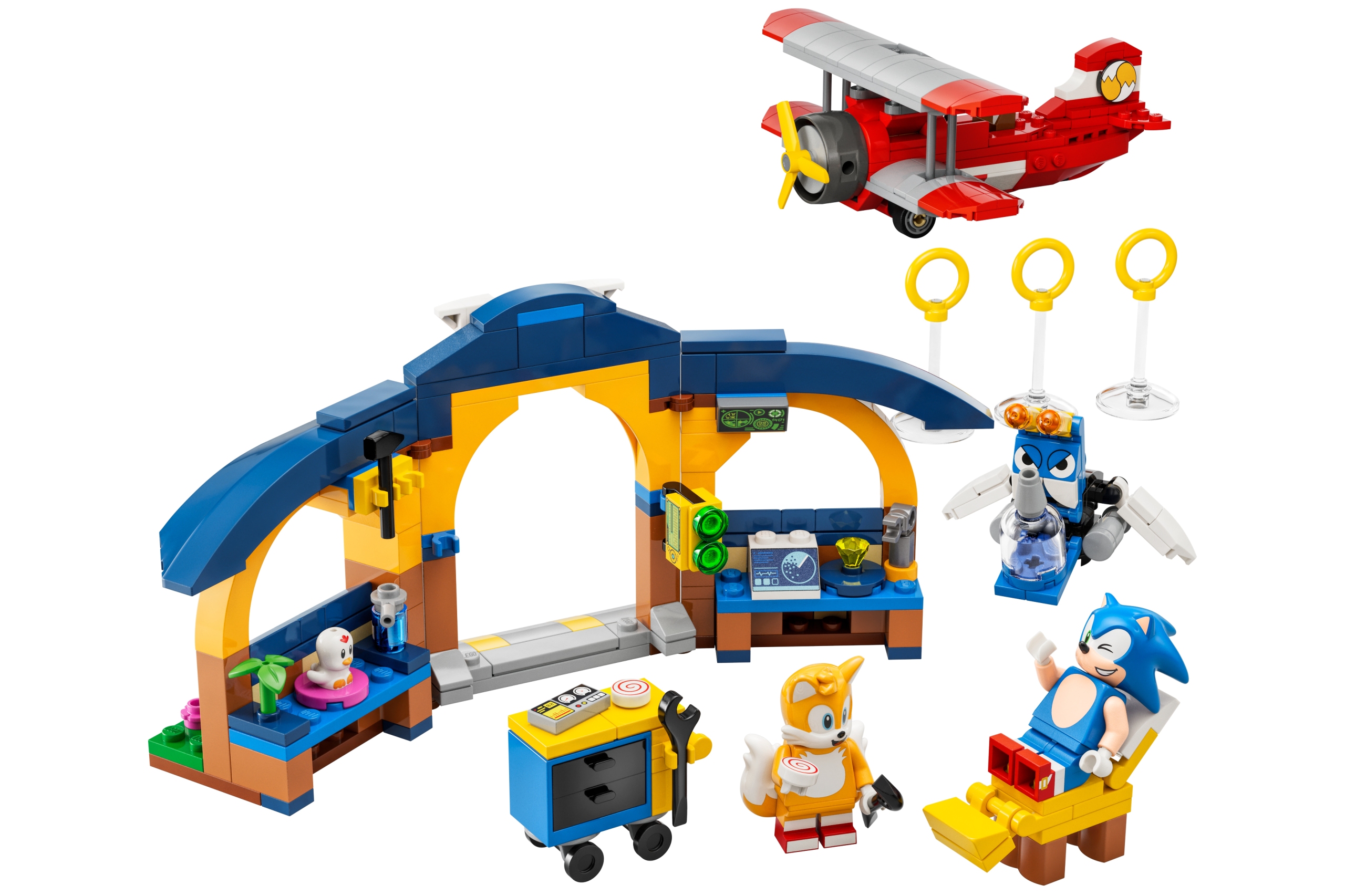 LEGO Sonic the Hedgehog Tailss Workshop and Tornado Plane scaled