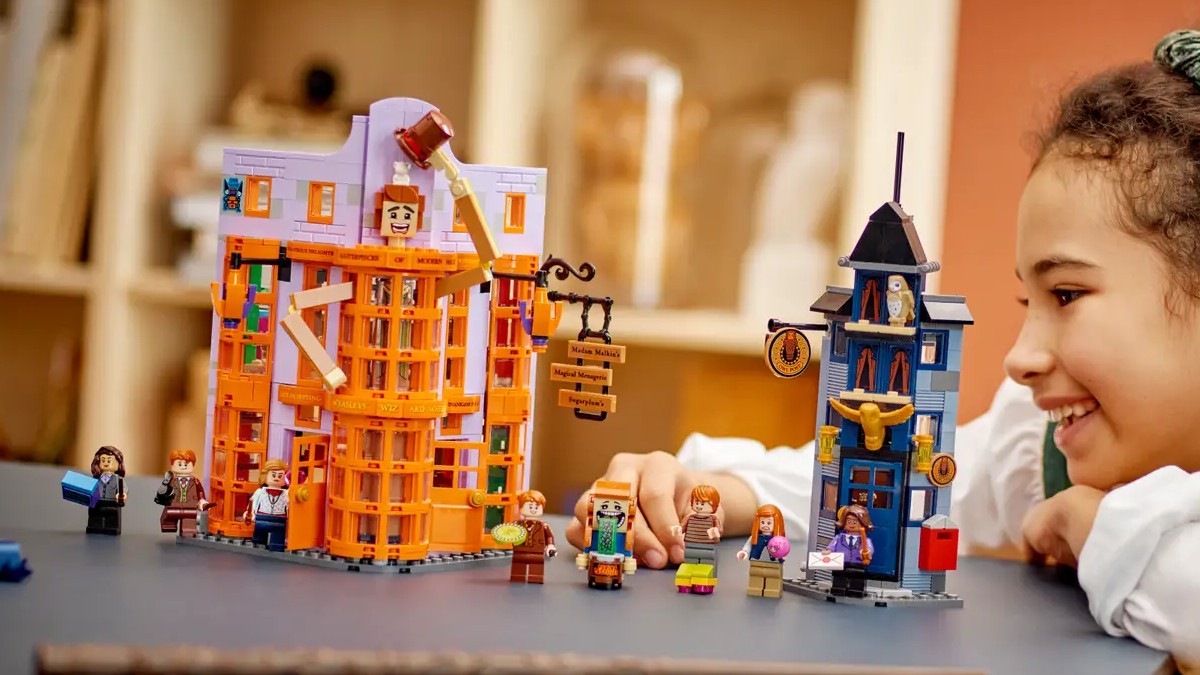 What does LEGO Harry Potter’s new Diagon Alley set mean for the modular model? 