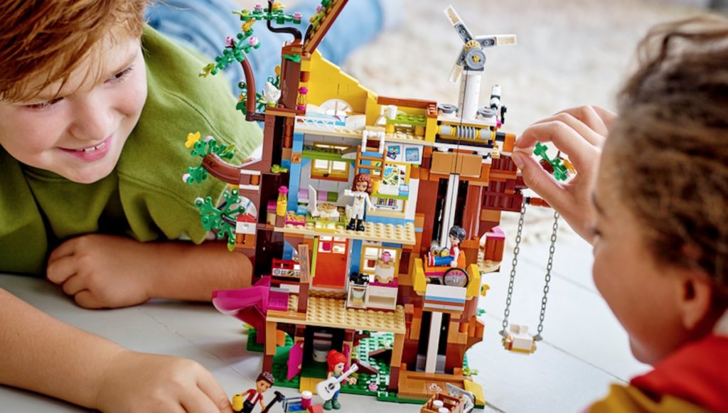 41703 Friendship Tree House 1024x581