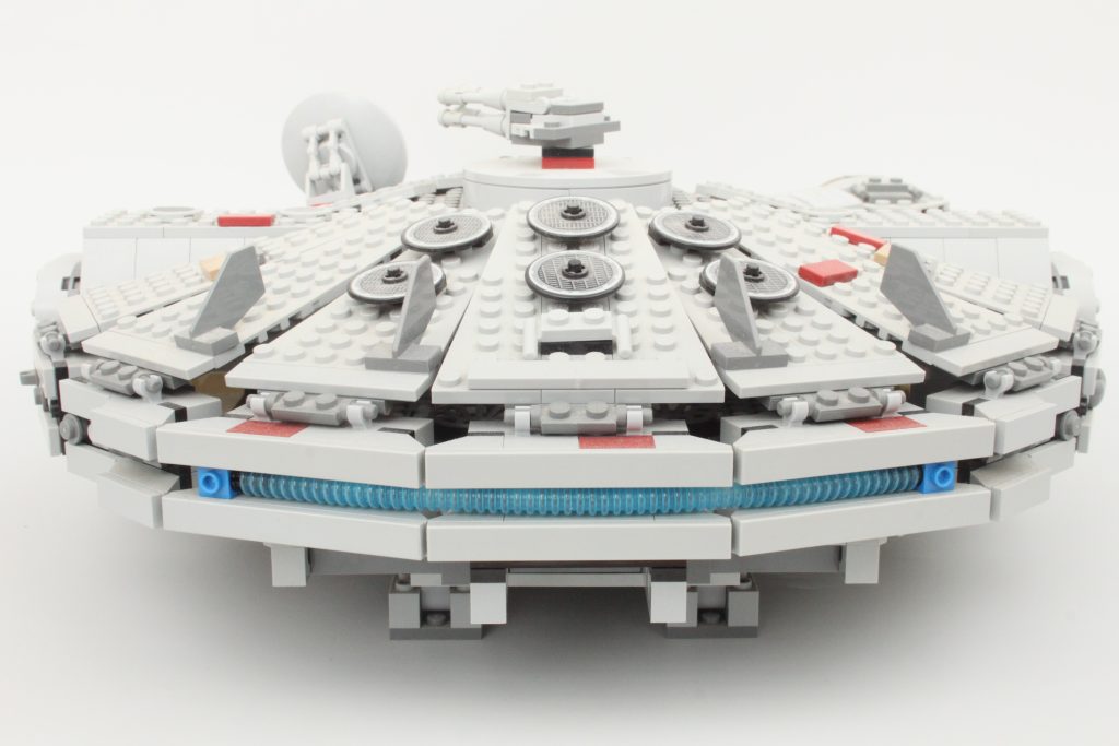 7965 Millennium Falcon wiederaufgeBauen 4 1024x683