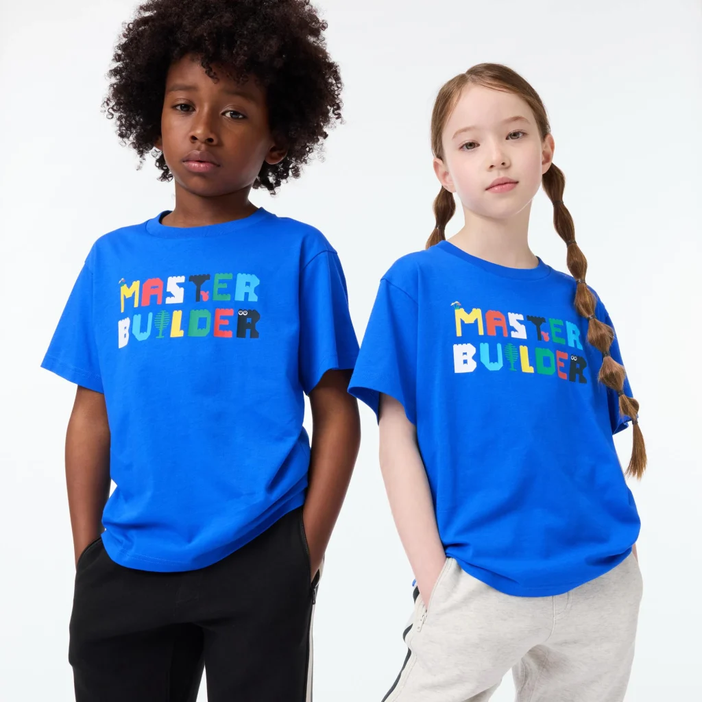 LEGO Uniqlo-kollektionen april 2024 2 1024x1024
