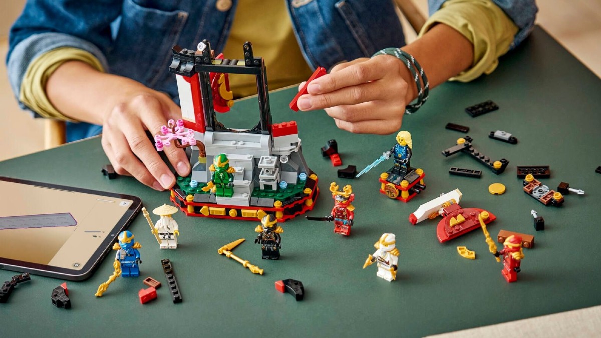 Fix LEGO NINJAGO's new character display for under £2 - Brick Fanatics