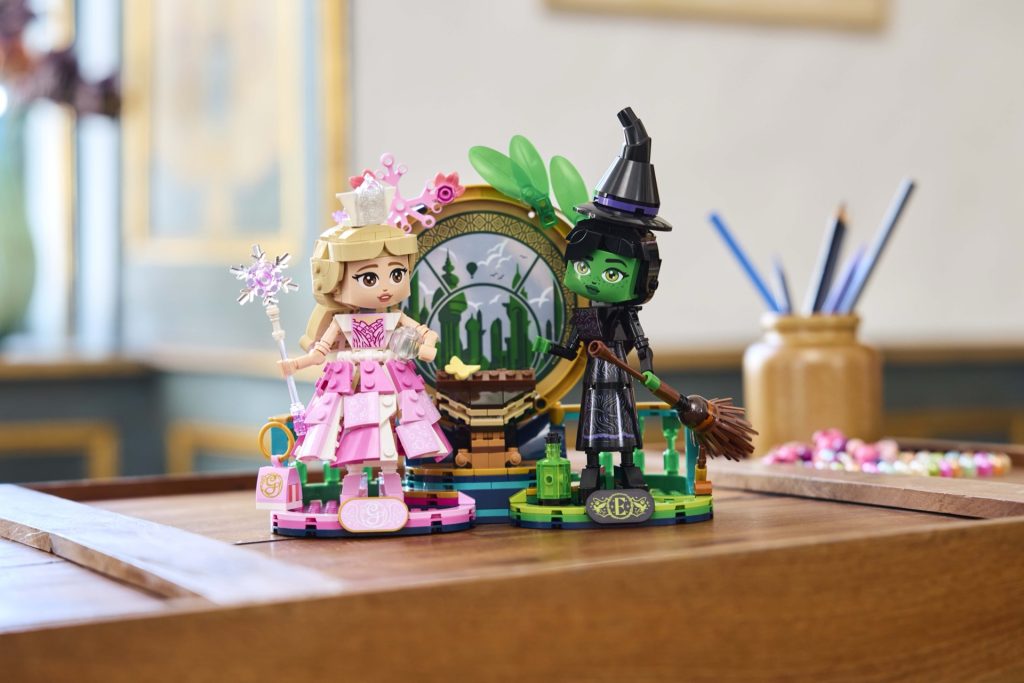 LEGO Wicked 75682 Figuras de Elphaba y Glinda 1 1 1024x683