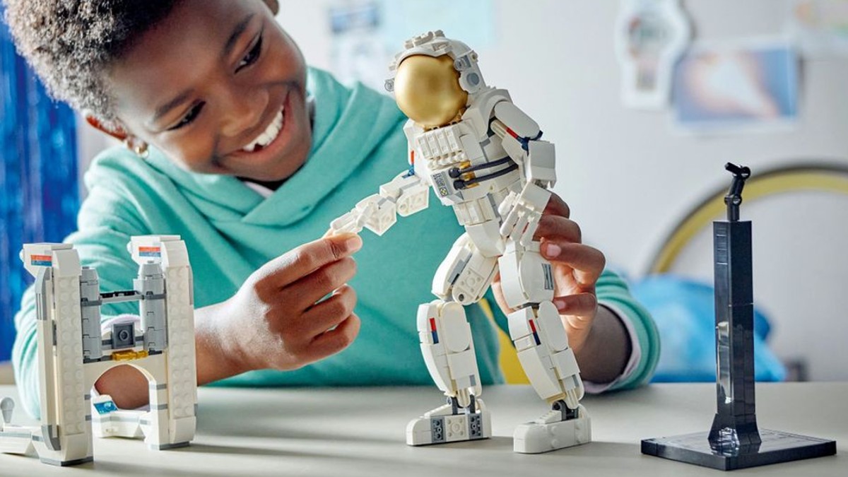 First LEGO Creator 3-in-1 sets for 2024 revealed