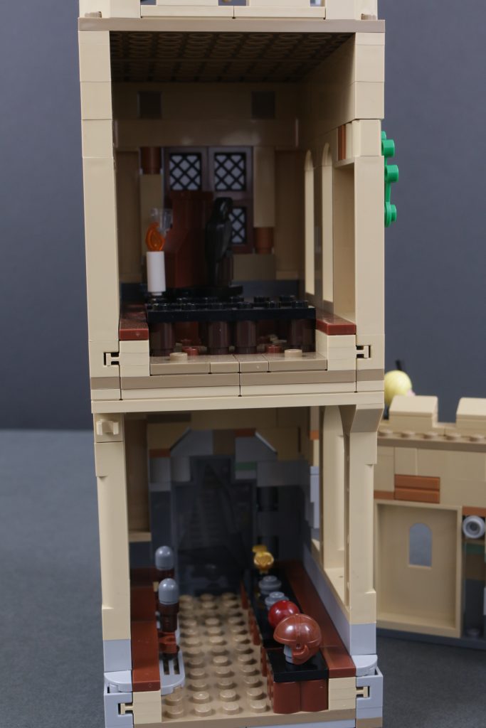 LEGO Harry Potter 76447 Castillo de Hogwarts Lecciones de vuelo Conversión de castillo LEGO 7 683x1024