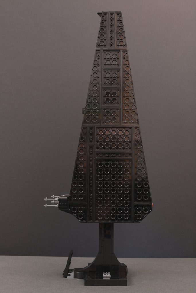 LEGO Star Wars 75406 Kylo Rens Command Shuttle anmeldelse 5 683x1024
