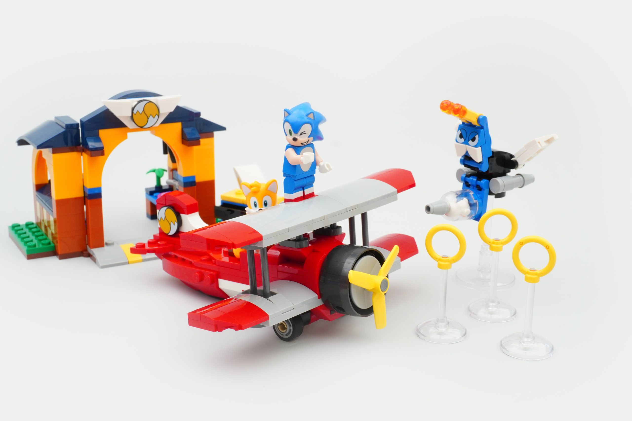 LEGO Sonic the Hedgehog 76991 Tails' Workshop and Tornado Plane