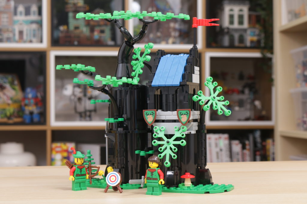 LEGO Castillo 40567 Escondite en el Bosque (regalo con la compra) - Reseña 21 1024x683