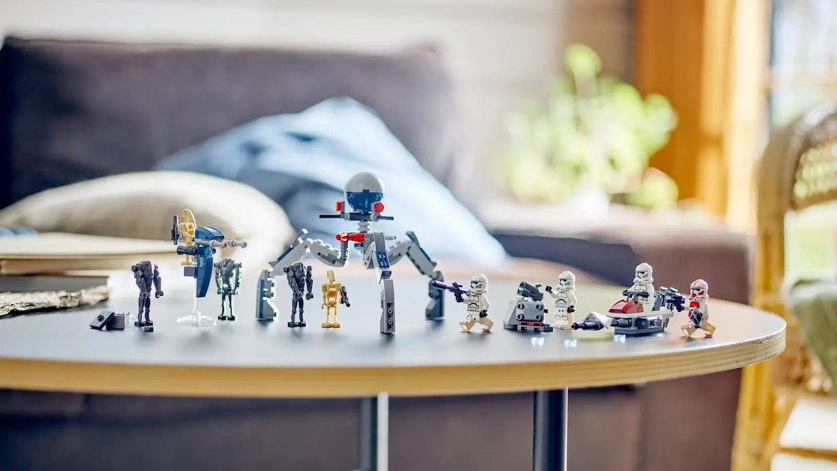 LEGO Star Wars 75372 Clone Trooper & Battle Droid Battle Pack is selling fast