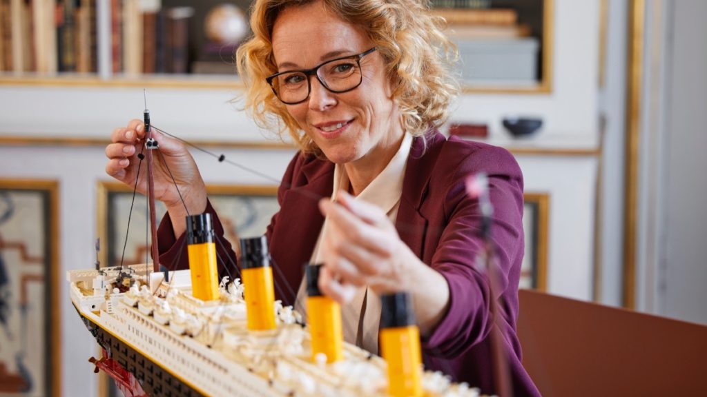LEGO for Adults 10294 Titanic featured 5 1024x576