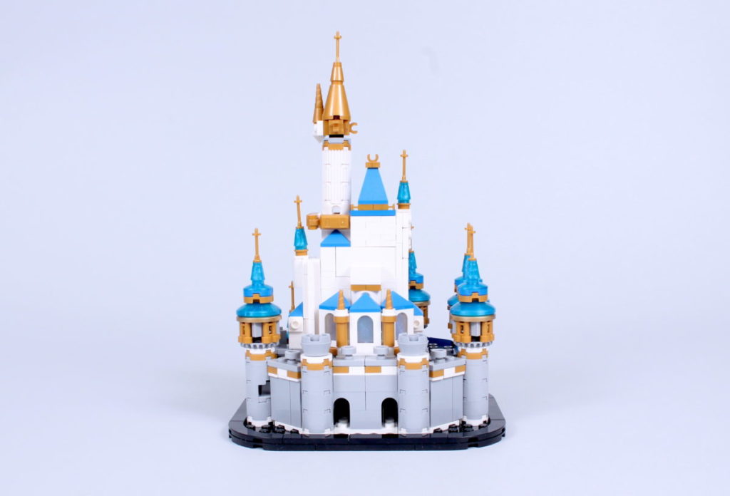 LEGO Disney 40478 Mini Disney Castle review 8 1024x696