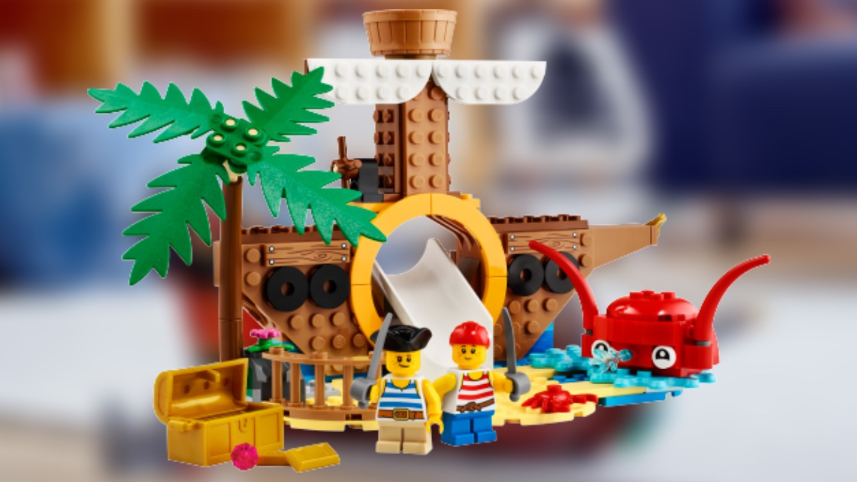 Final day for free LEGO 40589 Pirate Ship Playground GWP