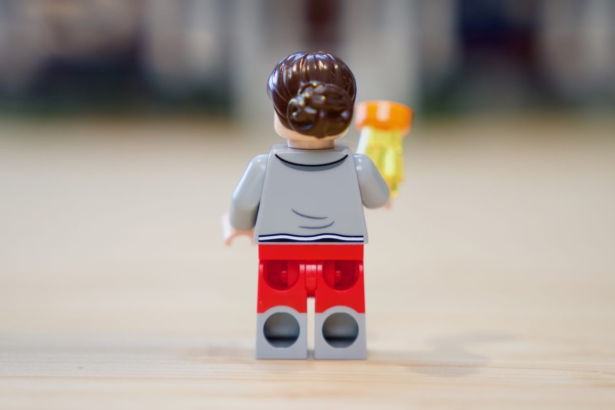 Iconos LEGO 11370 Stranger Things Reseña de Creel House 56 1200x800
