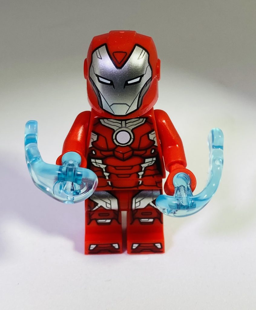 Minifigura de superhéroe de Iron Man de LEGO de Emma Kennedy
