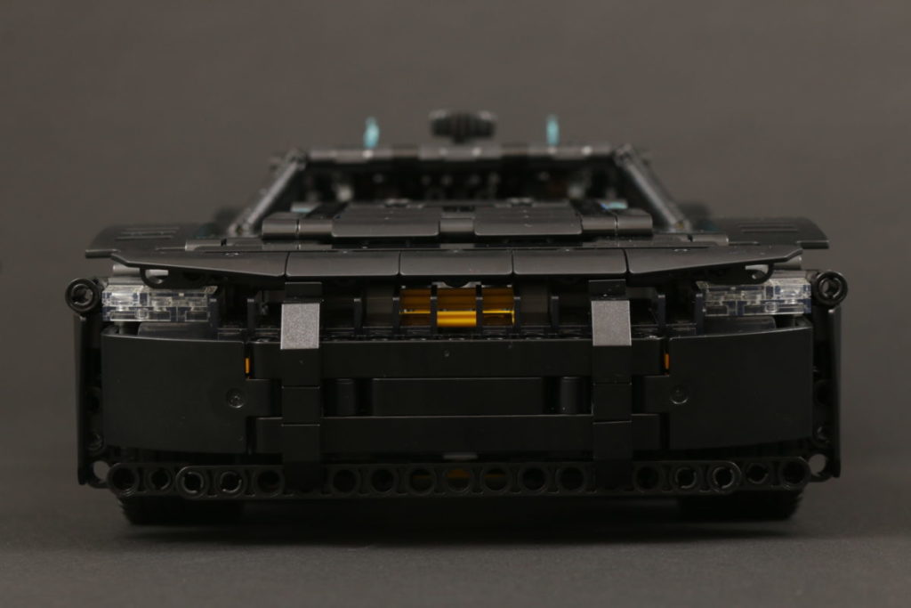 LEGO Technic 42127 Il Batman Recensione della Batmobile 8 1024x683