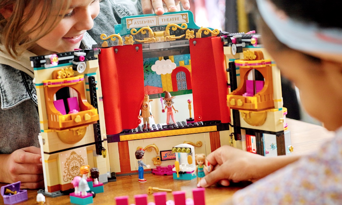 Get double VIP points on these two LEGO sets in October 2022