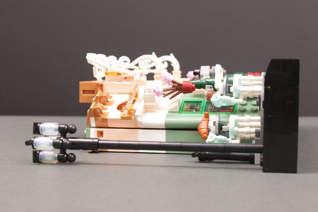 Reseña del LEGO Icons 10362 French Cafe (10 pulgadas, 1024 x 683 píxeles)