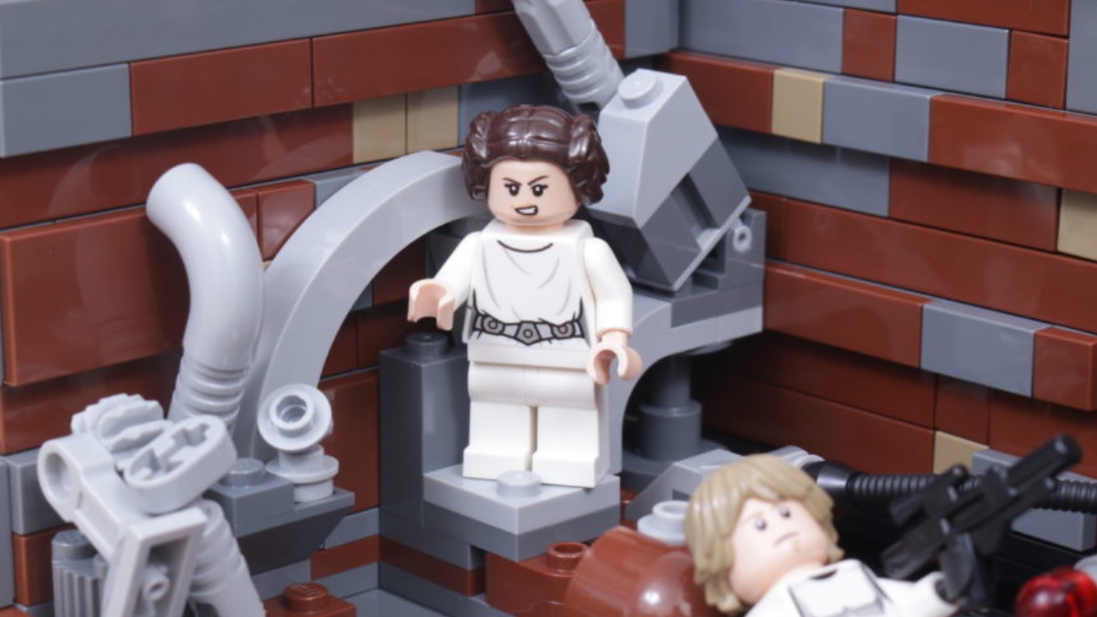 One unique tribute to Queen Elizabeth II is, erm, a LEGO Princess Leia minifigure