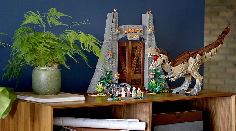 LEGO Jurassic World 75936 Jurassic Park: T. rex Rampage gets wide release