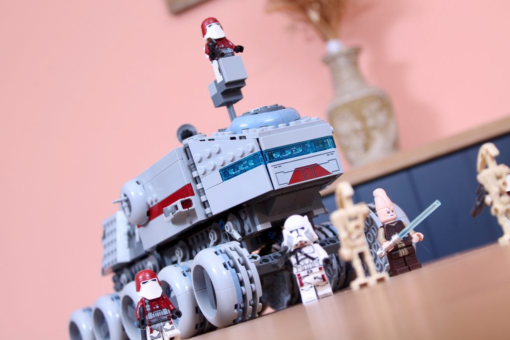 LEGO Star Wars 75413 Reseña de Republic Juggernaut 5 1024x683