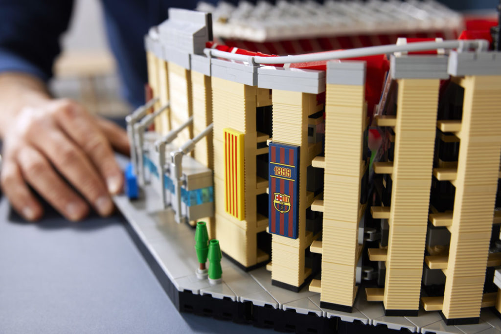LEGO for Voksne 10284 FC Barcelona Camp Nou 17 1024x683
